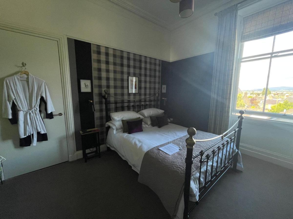 The Tartan Room @ The Parsons Loft Forfar Exterior photo